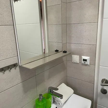 4 Princesses * Vela Luka