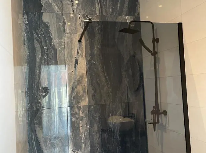 4 Princesses 公寓 *