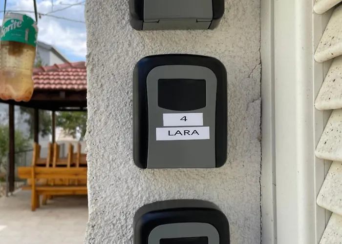 4 Princesses 公寓 尼亚卢卡