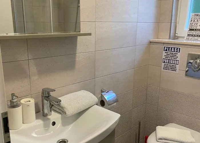 4 Princesses 尼亚卢卡