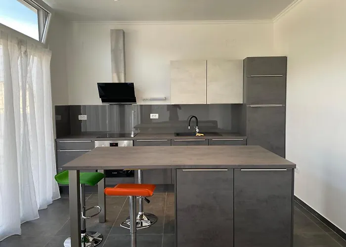 4 Princesses Vela Luka