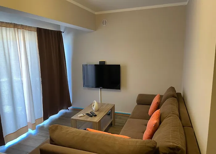 4 Princesses * Vela Luka